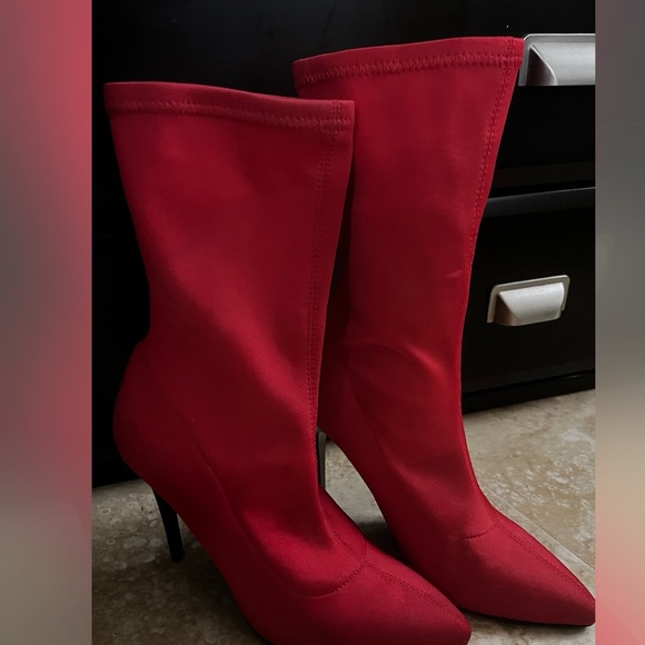 Red bootie ankle sock stiletto boots - Picture 2 of 2